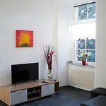 Quadenhof Apartment Dusseldorf